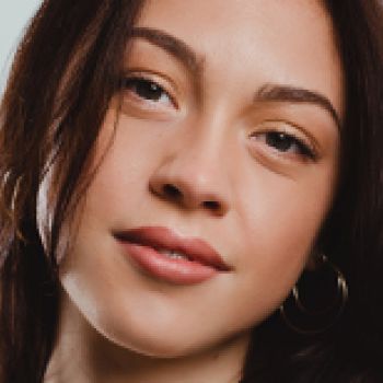 Isabel H